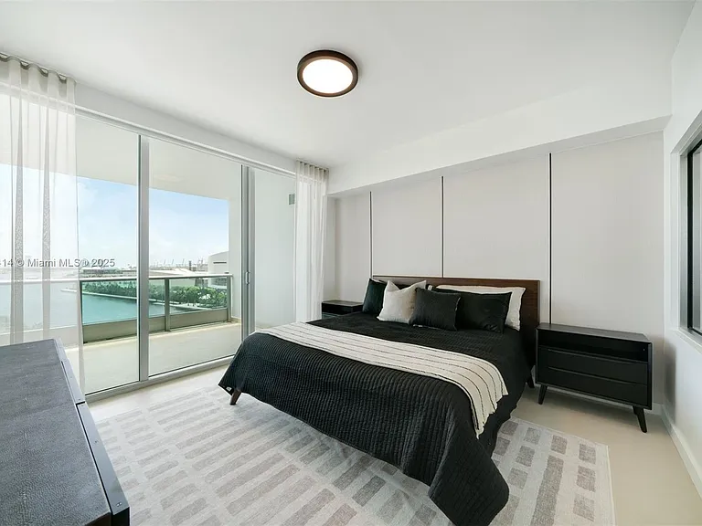 900 Biscayne Blvd #905 — Photo 22