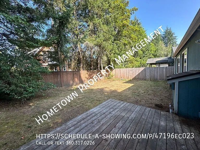 1803 Pear St NE — Photo 21