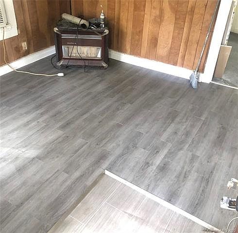 2nd image of 4209 Grier St