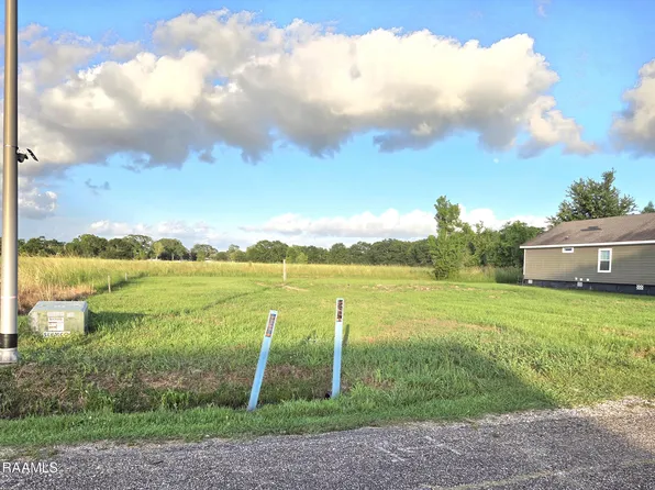 301 Sapphire Dr, Lafayette, LA 70506