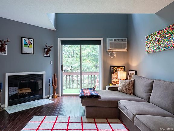 2nd image of 50 Pierce St APT 40
