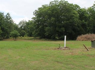 206 Wentworth Ln, Albany, GA 31721