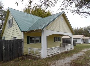 322 N Johnston St, Ada, OK 74820