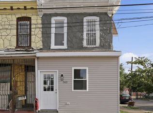 563 Bailey St, Camden, NJ 08102
