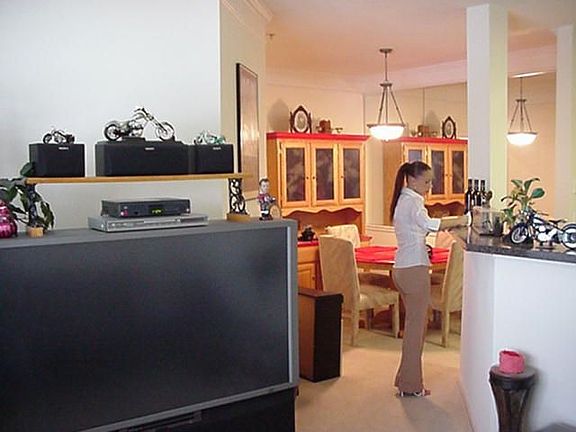 Kitchen & Dining Room
