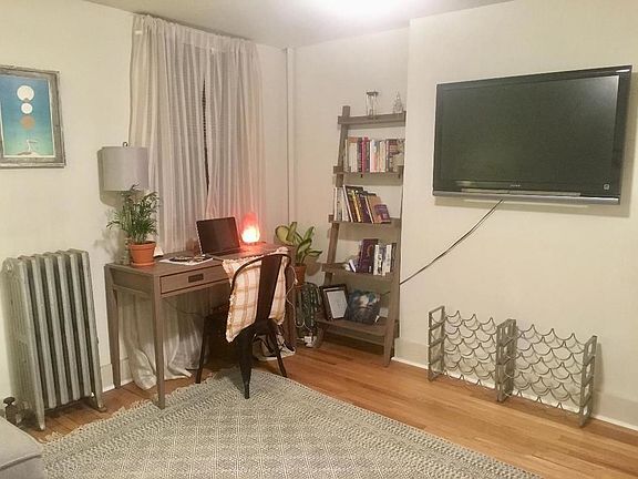 4th image of 174 India St #1