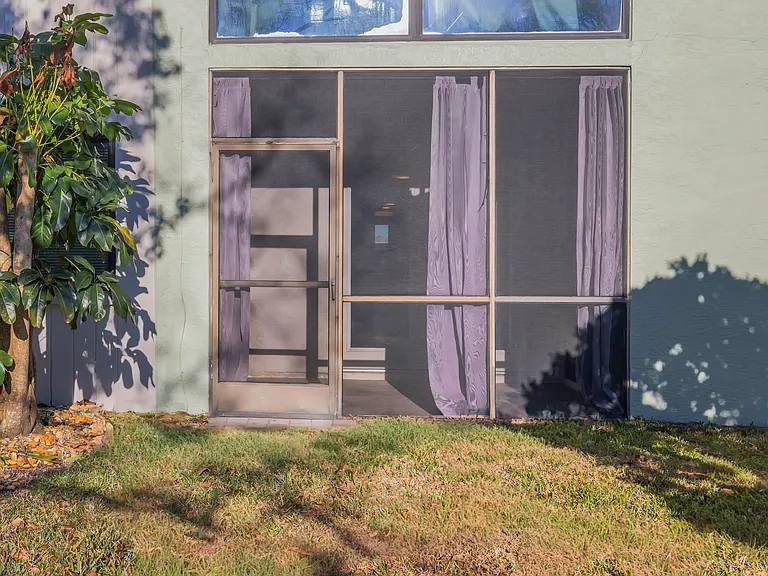 122 Caryl Way — Photo 20