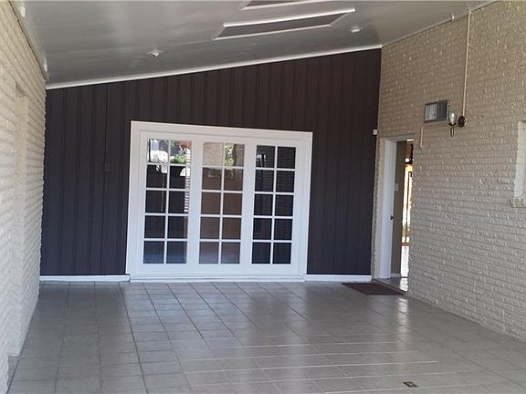 4th image of 4209 Hampshire Ln