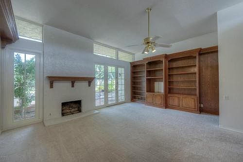 4th image of 302 W Tam Oshanter Dr
