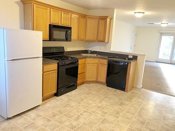 2nd image of 415 Willard St APT 5