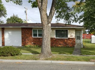 233 S Crestwood Dr, Billings, MT 59102