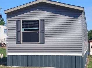 1030 Us Route 45 #104, Neoga, IL 62447