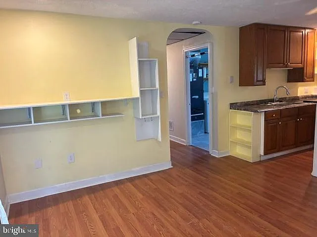 22240 Hawthorne Way — Photo 25
