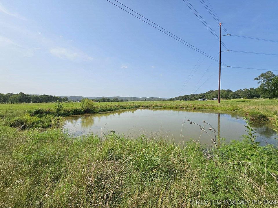2nd image of 21724 Highway 51