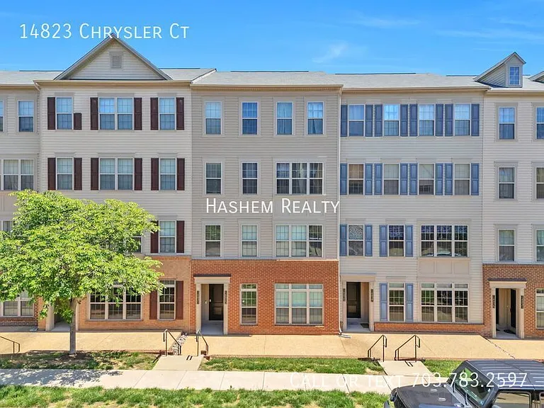 14823 Chrysler Ct — Photo 22