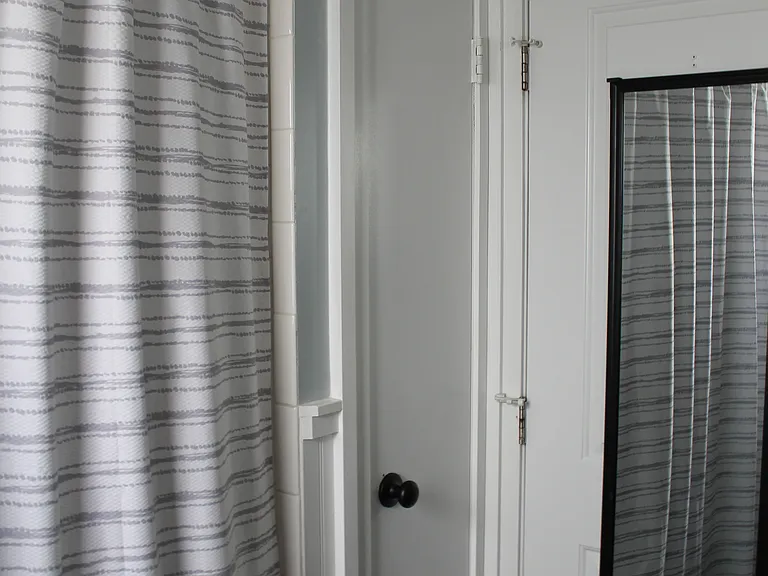 54 2nd Ave #1 — Photo 11