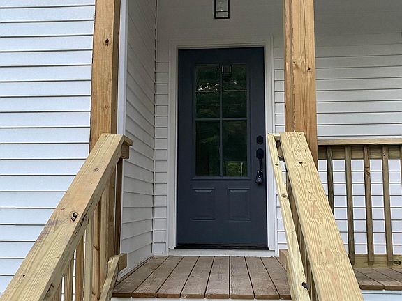 3rd image of 70419 3rd St