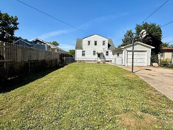 3rd image of 2416 S 5th St