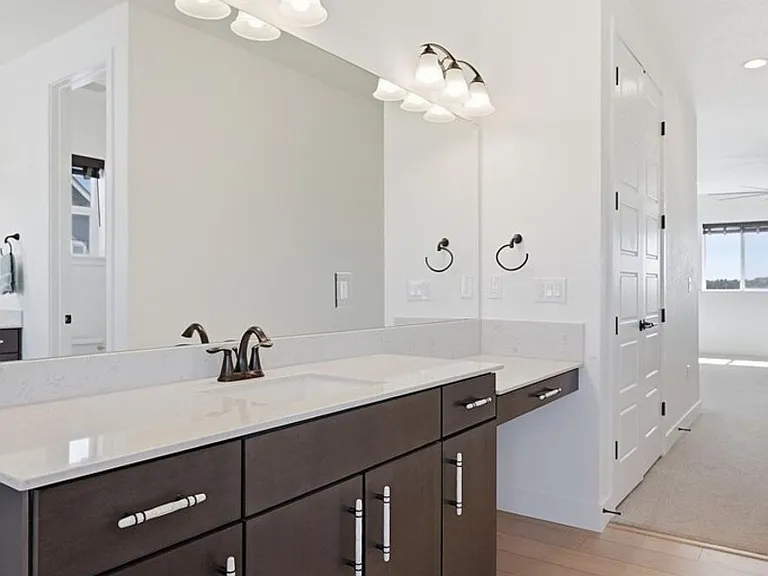 6358 Rockingham Ct — Photo 15
