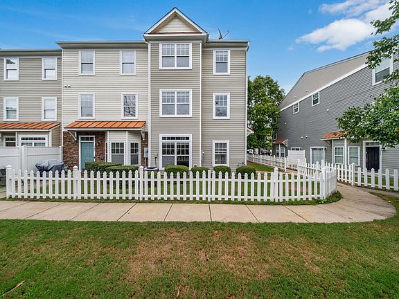 2nd image of 11711 Coppergate Dr Unit 101