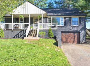 104 Cavern Dr, Frankfort, KY