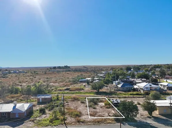 505 S Summer St, Marfa, TX 79843