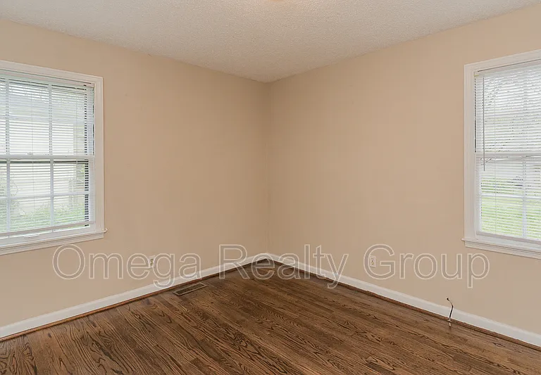525 Annie Laura Dr — Photo 25