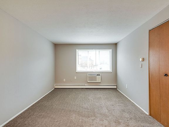 4th image of 3003 Archwood Ave APT B103