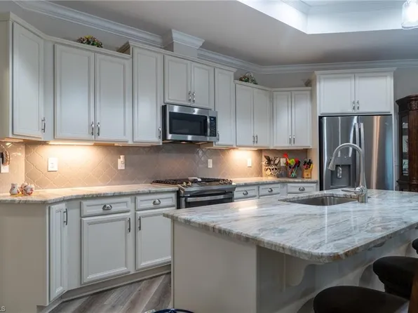 3754 Echo Forest Trl, High Point, NC 27265