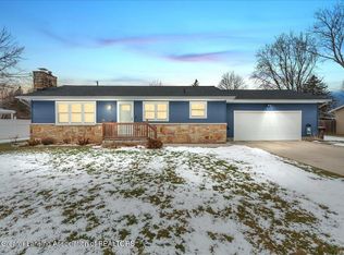 1306 Montgomery St, Eaton Rapids, MI 48827