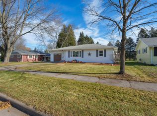 305 S Clark St, Thorp, WI 54771