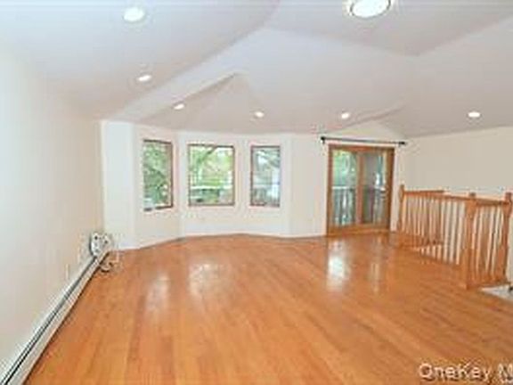 5th image of 154-36 20th Rd Floor 1