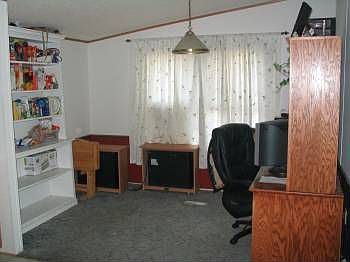 5th image of 210 Horseshoe Dr