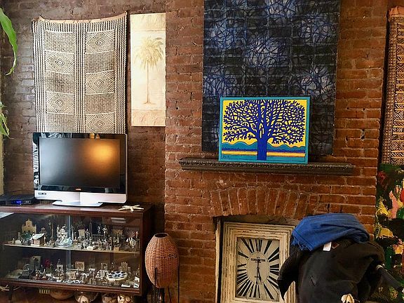 5th image of 231 W 16th St #1