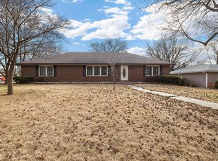 3118 E Covington St, Springfield, MO 65804