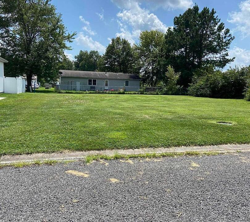 1st image of 0 Newport Dr