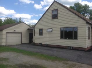 1701 Cottage Ln, Virginia, MN 55792