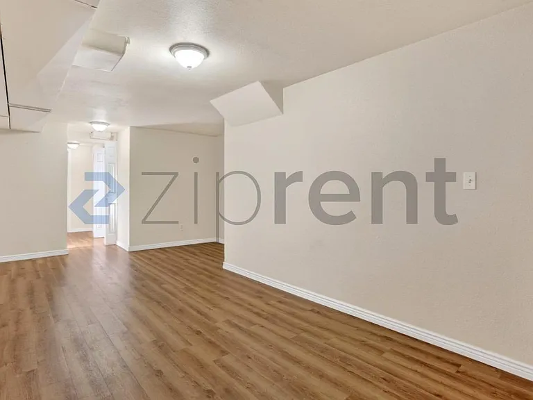 3695 Grape St — Photo 22