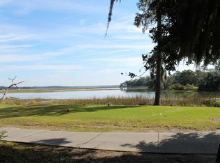 50 Ridge Rd, Beaufort, SC 29907