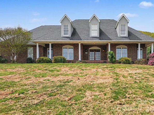 1021 Horse Rock Rd #42, Hickory, NC 28602