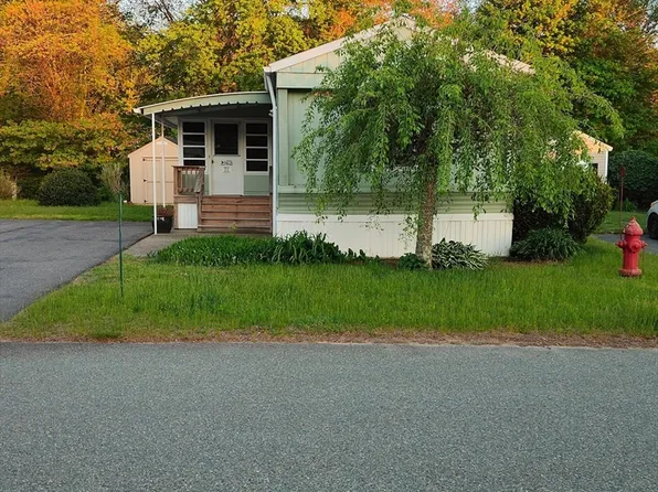 22 Thayer Dr, Taunton, MA 02780