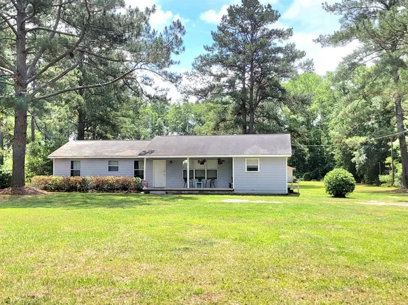 291 Lee Dr, Ellabell, GA 31308
