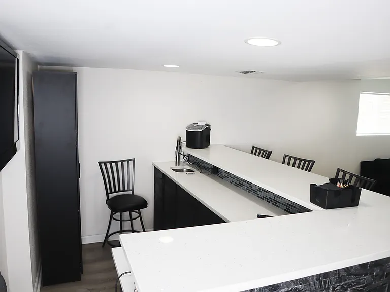 1050 S Monaco Pkwy #78 — Photo 37