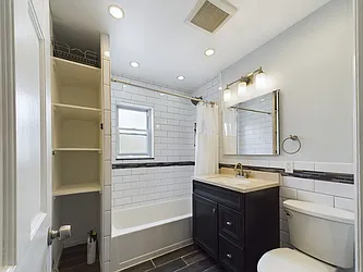 Rented by Bouklis Group