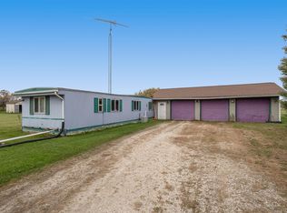 N9752 Dorn Rd, Saint Cloud, WI 53079