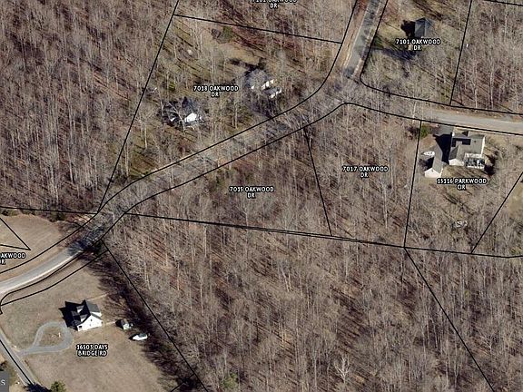 4th image of 7017 Oakwood Dr