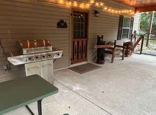 75 Oak Hills Dr, Morganton, GA 30560