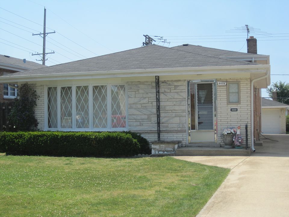 1st image of 4404 N Ozanam Ave