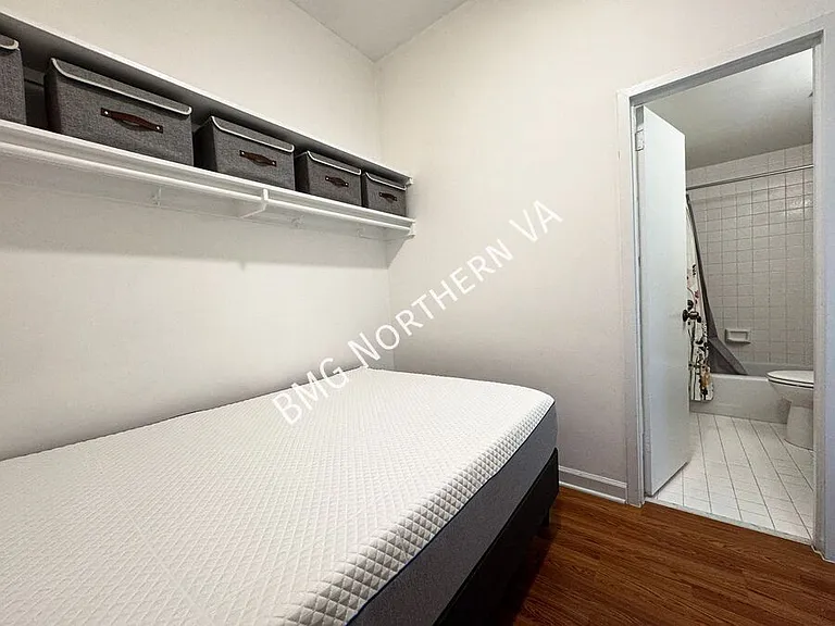 1011 Arlington Blvd #1105 — Photo 14