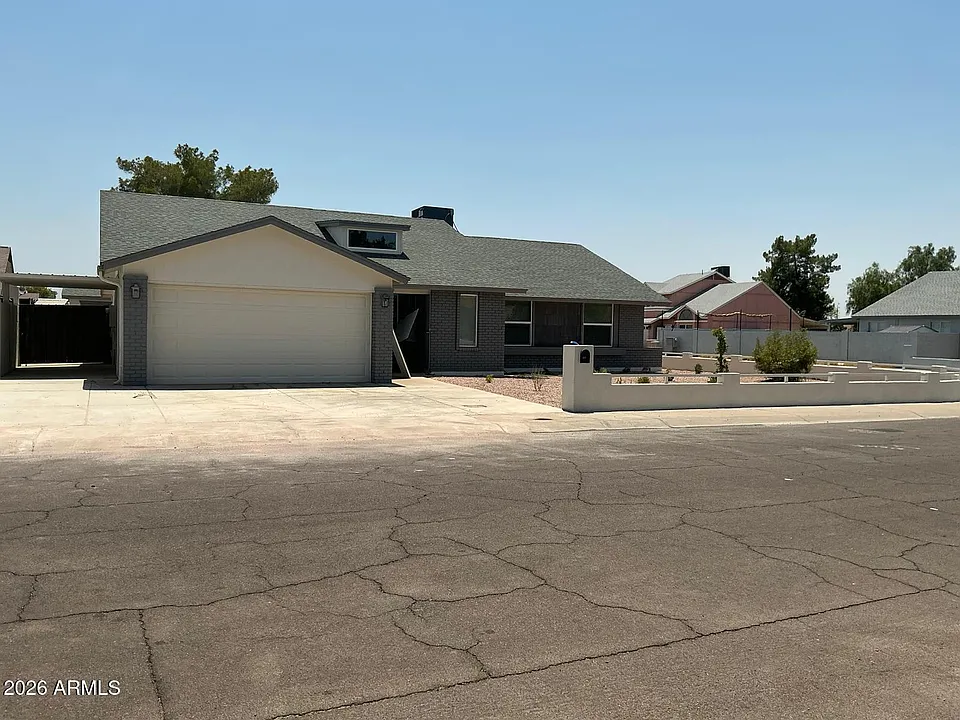 8837 W Highland Ave